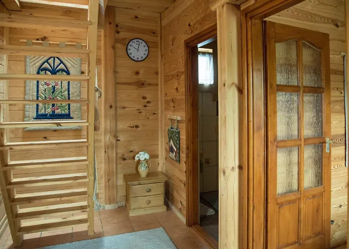 Pine * צ'רסגטומאי