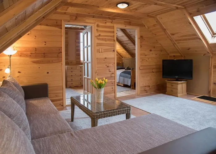 Pine בית נופש *